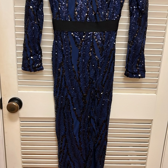 Missord Sequined Gown, Long Sleeves in Navy, Size Small, GUC - Picture 6 of 17